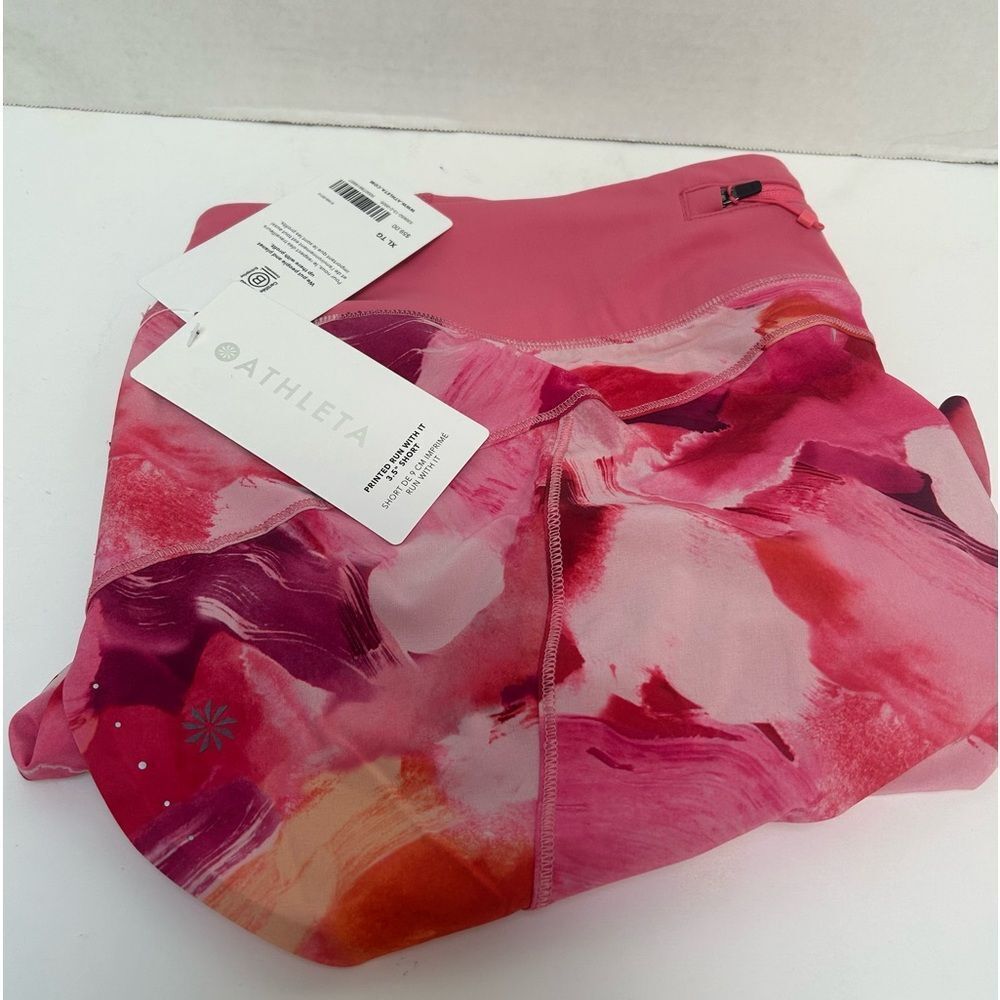 Athleta NWT Run With It 3.5 Short Painted Energy Coral Shorts Size XL UPF 50+‎